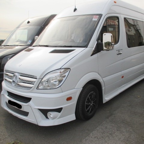 Exterior 16 seater